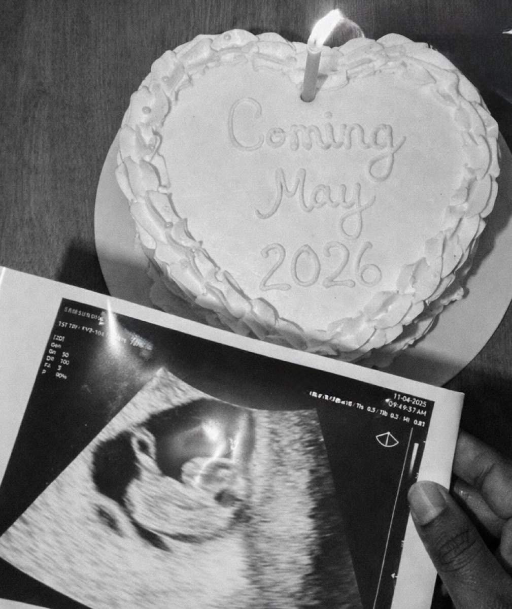 Ify's maternity photo